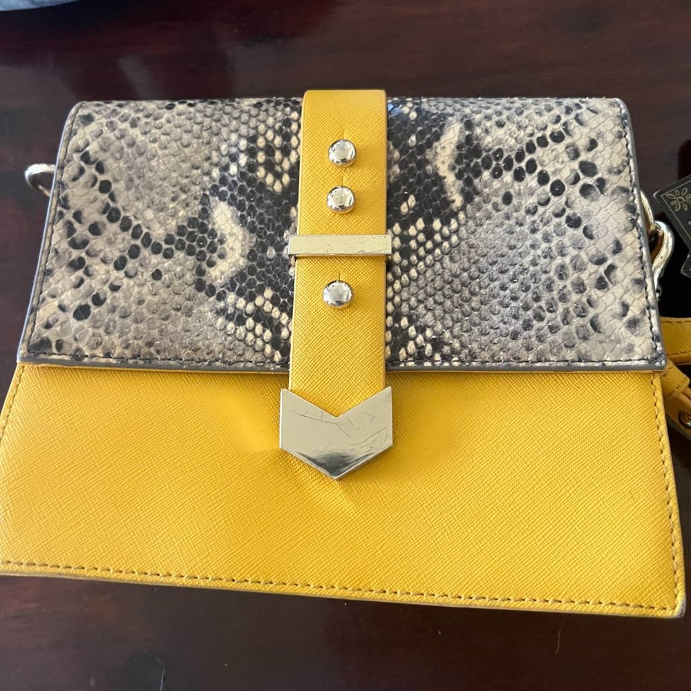 Badgley Mischka Yellow Python Bag - image 7